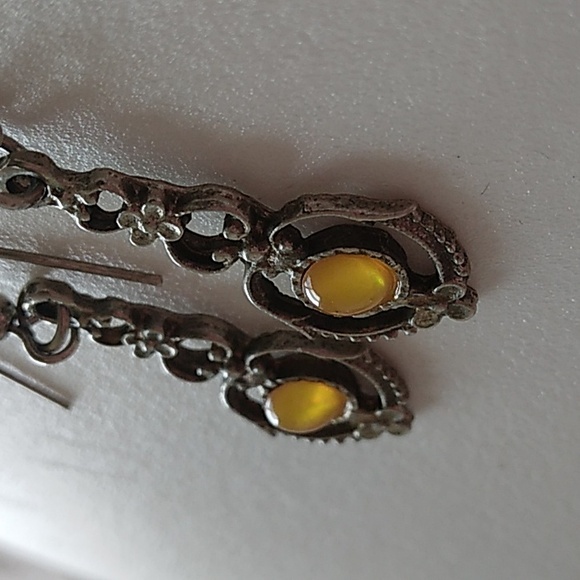 Vintage 80s Silver and Yellow Dangle Earrings - Picture 5 of 5